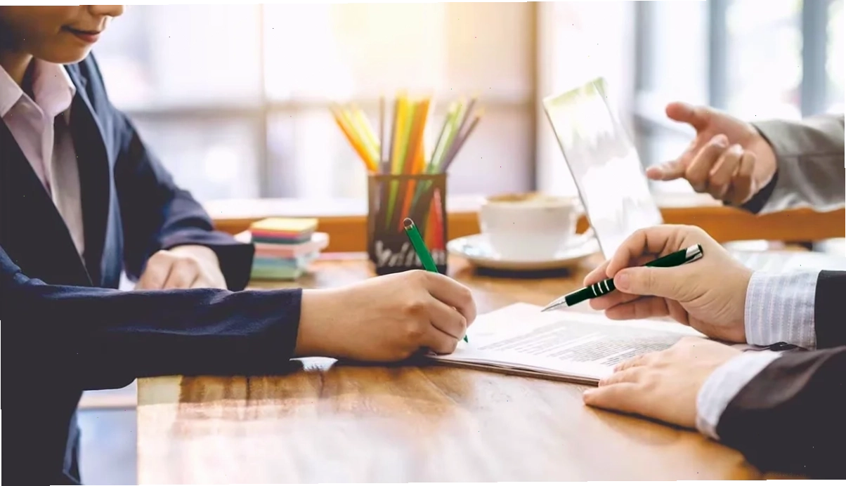 Biểu đồ giá dầu biến động trong thị trường Trading commodities