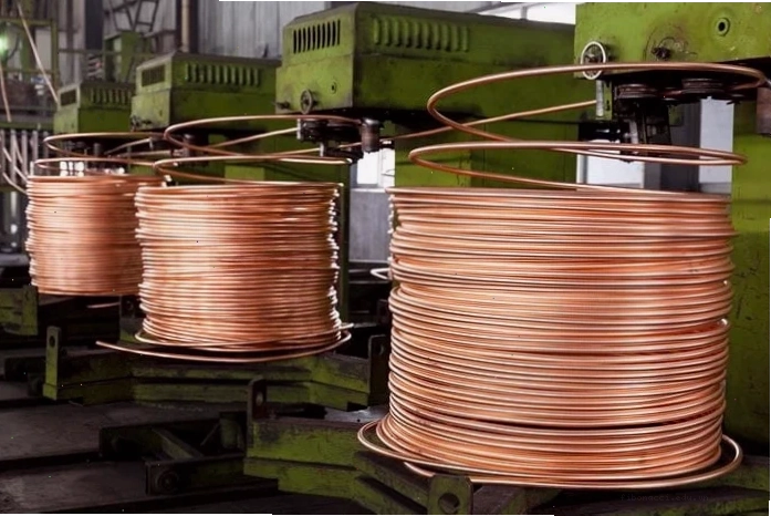 Biểu đồ Lme Copper cho thấy xu hướng giá và tồn kho