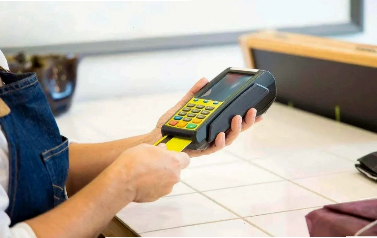 Đồ thị nến Nhật biểu thị biến động giá trên thị trường tài chính