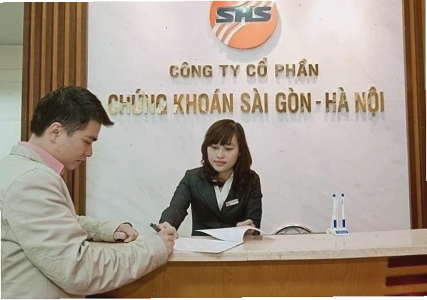 Giao dịch nội bộ của cổ đông lớn