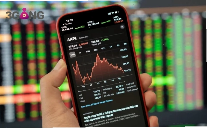 Giao diện app giả lập giao dịch chứng khoán cho người tập chơi