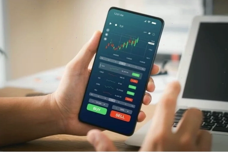 Giao diện ứng dụng giao dịch chứng khoán trên điện thoại di động
