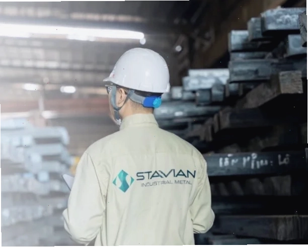Quy trình khai thác và chế biến quặng sắt chuyên nghiệp